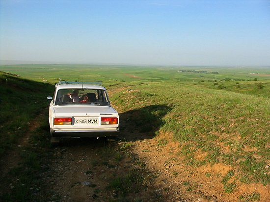 Het verlaten dorp Chokpak in Kazachstan