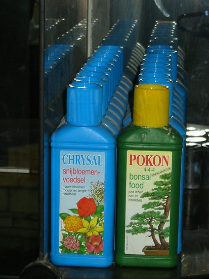 Chrysal en Pokon potjes