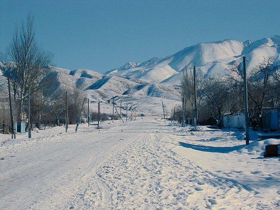 Sneeuw in Zhabagly